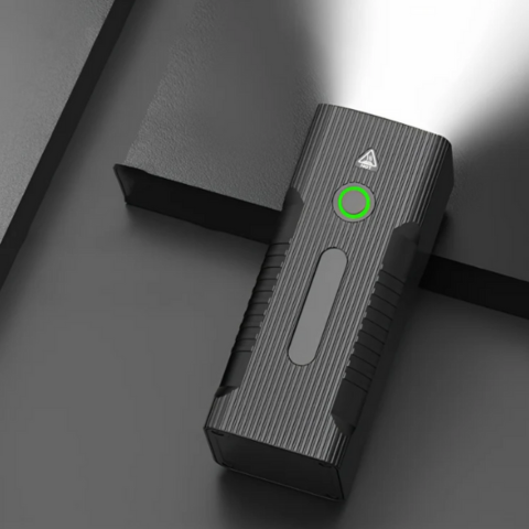 מנורת LED לאופניים – נראות מקסימלית בכל מזג אוויר