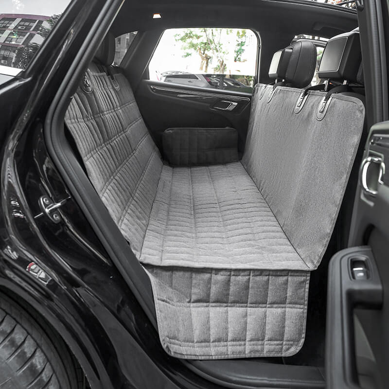 Kutyás autósülés huzat - Teljes védelem és egyszerű felszerelés