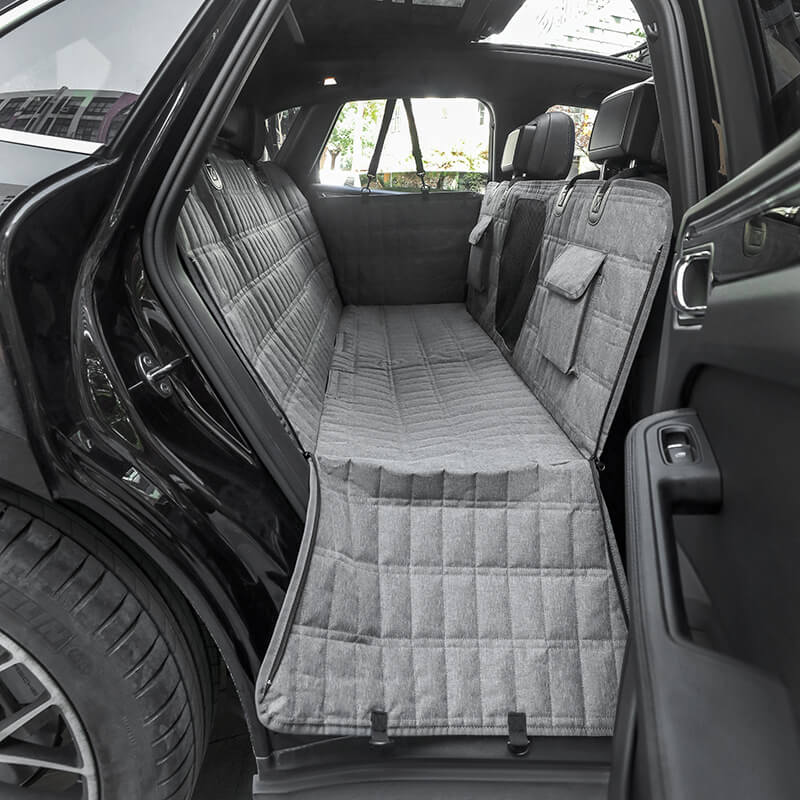 Kutyás autósülés huzat - Teljes védelem és egyszerű felszerelés