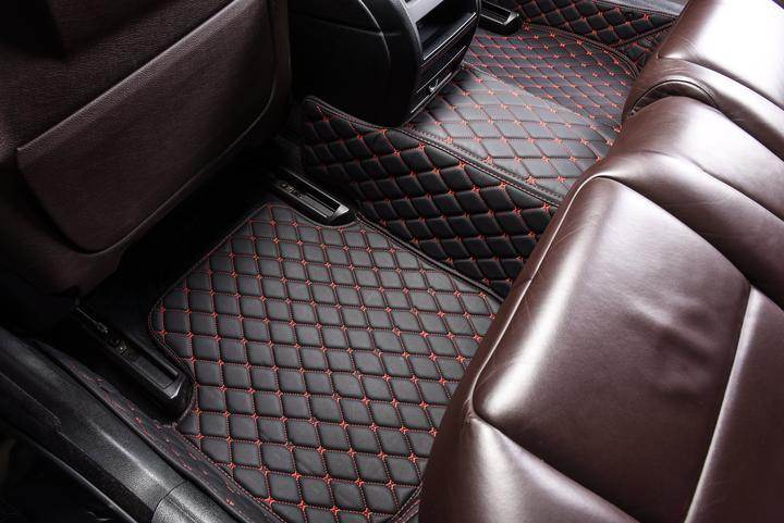 Alfombrillas de Coche Impermeables – Estilo Deportivo Negro y Rojo 