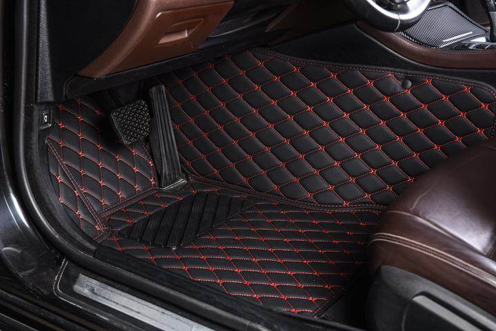 Alfombrillas de Coche Impermeables – Estilo Deportivo Negro y Rojo 